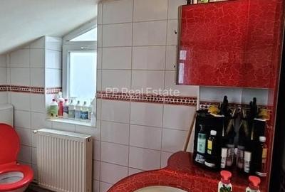 VILA  SUPERBA D+P+1 ZONA MEDEEA - 9