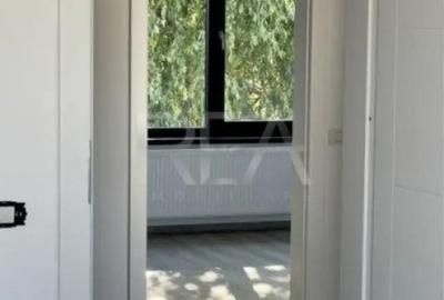 Casă cu 3 camere cu Canalizare în Prelungirea Ghencea - 3