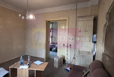Apartament cu 6 camere în Central - 18