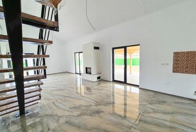 Casă cu 4 camere cu Teren 500 Mp în Drăganu - 6