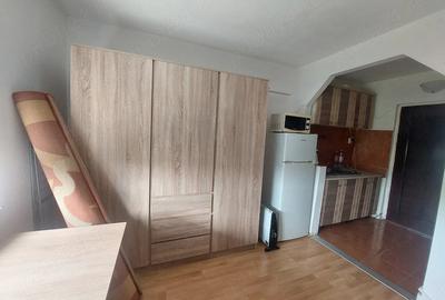 Garsonieră nedecomandată în Micro 16 - 16