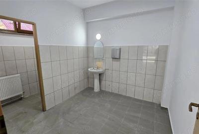 Spatiu Comercial 757,6 mp Suceava De vanzare 0727817187 - 1
