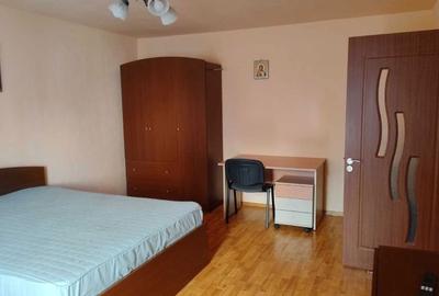 Garsonieră decomandată în Lujerului