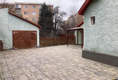 Casă cu 3 camere cu Canalizare în Central - 7