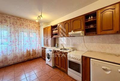 Casă cu 4 camere cu Canalizare în Lunei - 1