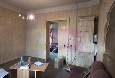 Apartament cu 6 camere în Central - 5