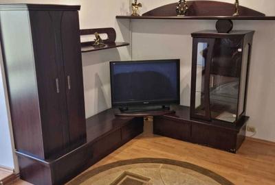 Apartament cu 3 camere decomandat în Tudor Vladimirescu
