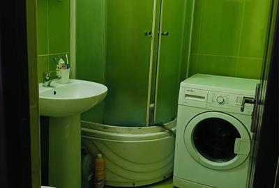 Apartament cu 2 camere semidecomandat în Fetești-Gară - 1