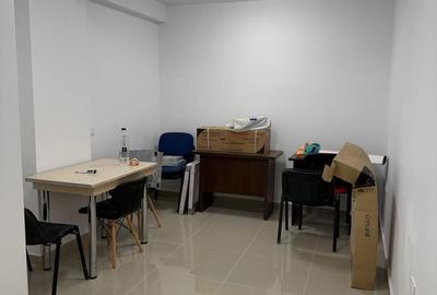 Apartament cu 3 camere în Central - 11