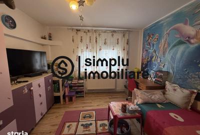 Apartament cu 4 camere decomandat în 1 Mai - 7
