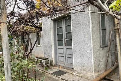 Casa 88mp + curte 200mp, Pieptanari sect.5 185000 eur - 4