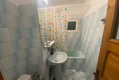Apartament cu 4 camere decomandat în Micro 3 - 3