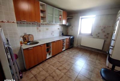 Apartament cu 2 camere semidecomandat în 1 Mai - 6
