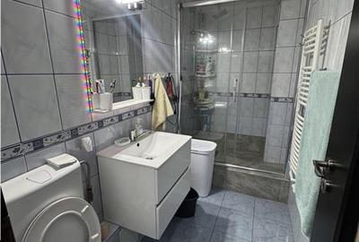 Apartament cu 2 camere decomandat, mobilat în 13 Septembrie - 9