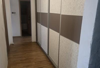 Apartament cu 3 camere decomandat în Titan - 6