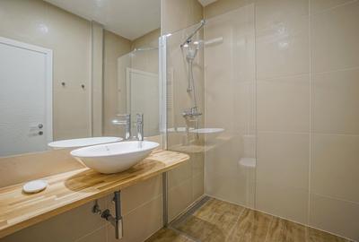 Apartament foarte aprope de metrou, lac și parc (English in description) - 8