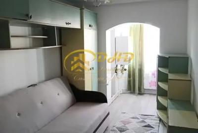 Apartament cu 3 camere decomandat în Păcurari - 13