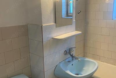 Apartament cu 3 camere decomandat în Central - 1