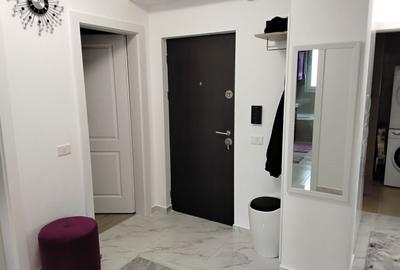 Apartament cu 3 camere decomandat în Central - 1