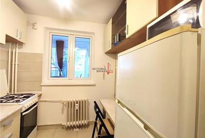 Prima inchiriere, decomandat, bloc stradal, et.2/10 la 5 min metrou Nicolae Grig - 5