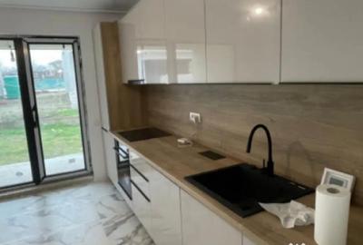 Casă cu 3 camere cu Teren 212 Mp în Central - 2