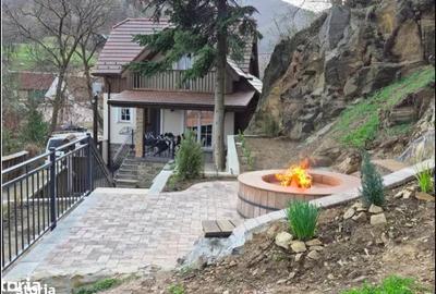 Casă cu 3 camere decomandat în Sibiel - 3