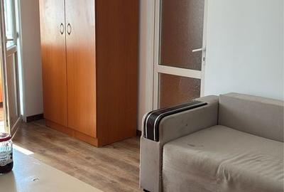Apartament cu 3 camere semidecomandat în Central - 8