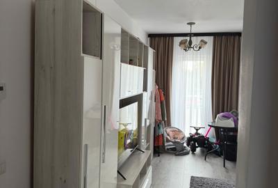 Apartament decomandat în Lisaura
