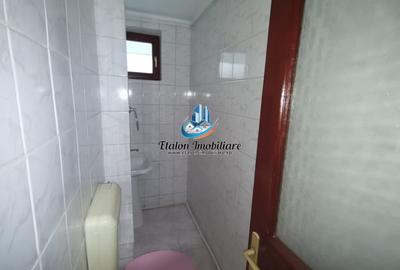 Apartament 3 camere etaj 4, cu pod, zona centrala Piatra Neamt - 7