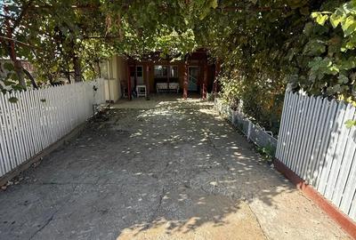 Casa de vanzare cu teren 922 mp Tecuci - 3