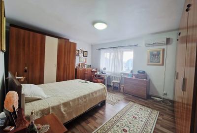 Apartament 4  Camere Intersectie Doamna Ghica | Bloc 89' | Centrala - 3