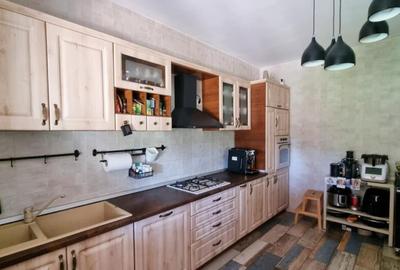 Casă cu 4 camere cu Canalizare în Ciorogârla - 11