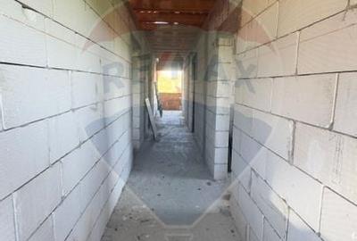 VILĂ IMPRESIONANTĂ DE VÂNZARE – BUGHEA DE SUS, ARGES - 26