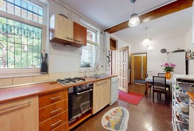 De vanzare Casa zona Calea Calarasi - 11