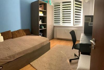 Apartament cu 4 camere decomandat în Brâncoveanu - 4