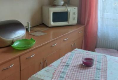 Casă cu 4 camere cu Teren 399 Mp în Central - 1