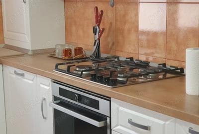 Apartament de vanzare zona Fagaras bloc de caramida et - 2