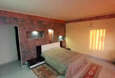 Casă cu Teren 953 Mp în Petrești - 3