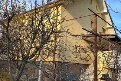 Casa P+E, 730 mp teren, str.Subcetate, lini?te, soare, terasa cu panorama - 2