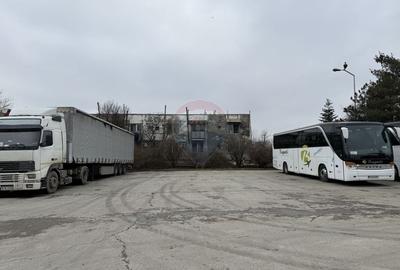 Birou, de 102 mp, în Est - 12