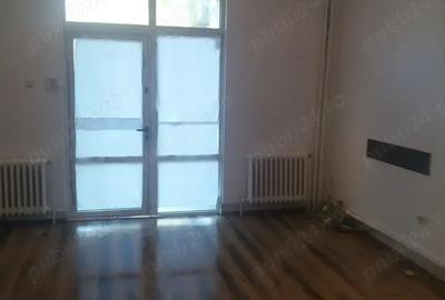 Spre inchiriere spatiu comercial ultracentral, Arad, zona Podgoria - 3