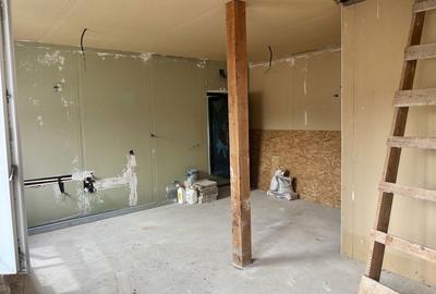 Apartament cu 2 camere decomandat în Valea Aurie - 2