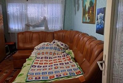 Apartament cu 3 camere decomandat în Micro 15 - 11
