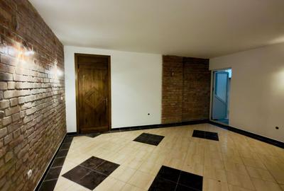 Apartament cu 3 camere decomandat în P-ța Unirii - 2