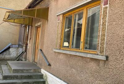 De vanzare:2 case de locuit. Casa de locuit ?i casa de locuit P+E1 De vanzare:2 case de locuit. Casa de locuit ?i casa de locuit P+E1 - 7