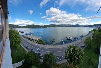 Apartament cu 2 camere decomandat în Orșova - 3