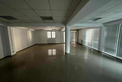 Proprietar inchiriez 2 et in cladire situata pe Simion Barnu?iu,pt. birouri activitati comerciale - 6