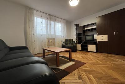 Piata Unirii; dormitor +birou;parcare privata si boxa (centrala proprie si ctr.) - 6