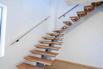 Spațiu comercial, de 370 mp, în Central - 1