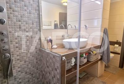 Apartament de vanzare cu 3 camere 92 MP zona Plopilor - 16